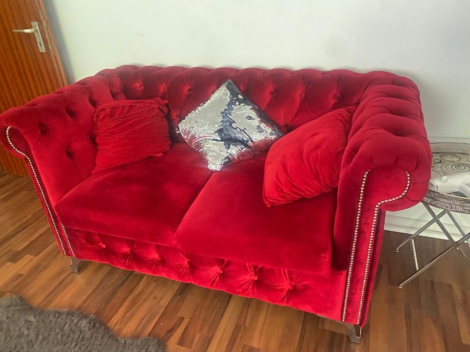 Sofa Chesterfield Samt rot / 321 Ecksofa Couch in Berlin