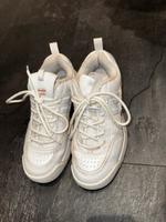 FILA Damen Sneaker Weiß/Rosa in der Größe 37 Bayern - Rauhenebrach Vorschau