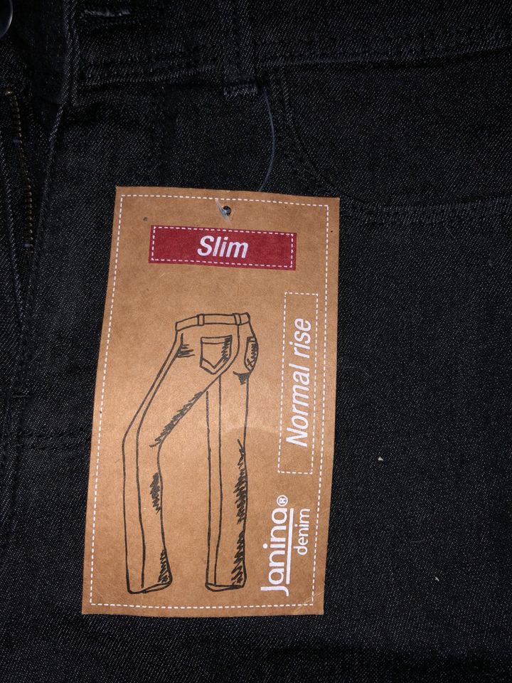 Jeans schwarz grau von Janina denim in 38 normal Rise in Solingen