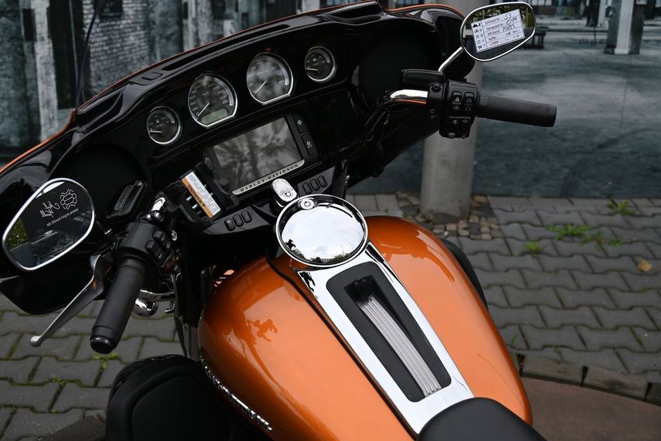 Harley-Davidson E Glide Ultra Limited FLHTK *kostenl. Lieferung* in Aachen