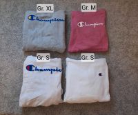 Vintage Champion Pullover Gr. S M XL Paket Doppelpack Einzeln Düsseldorf - Benrath Vorschau