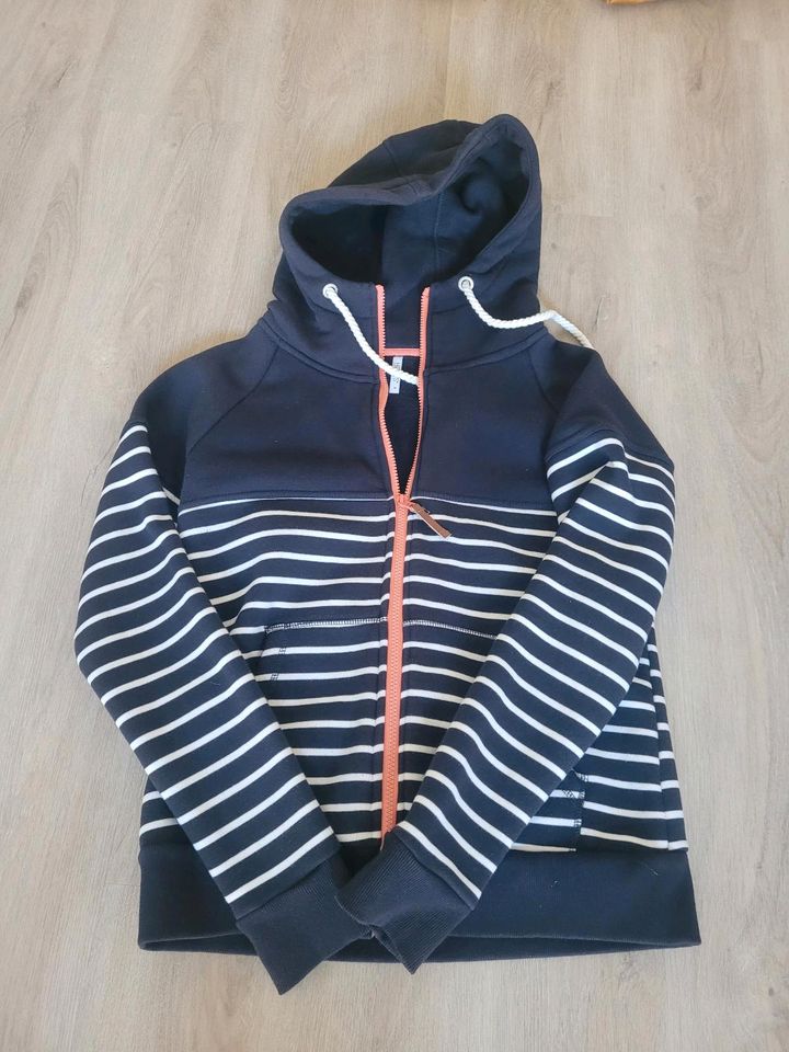 Sweatjacke Jacke  Haylis Größe M in Arnstadt