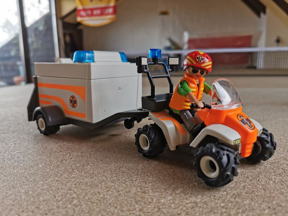 Playmobil 70053 City Life Quad mit Rettungsanhänger in Düsseldorf