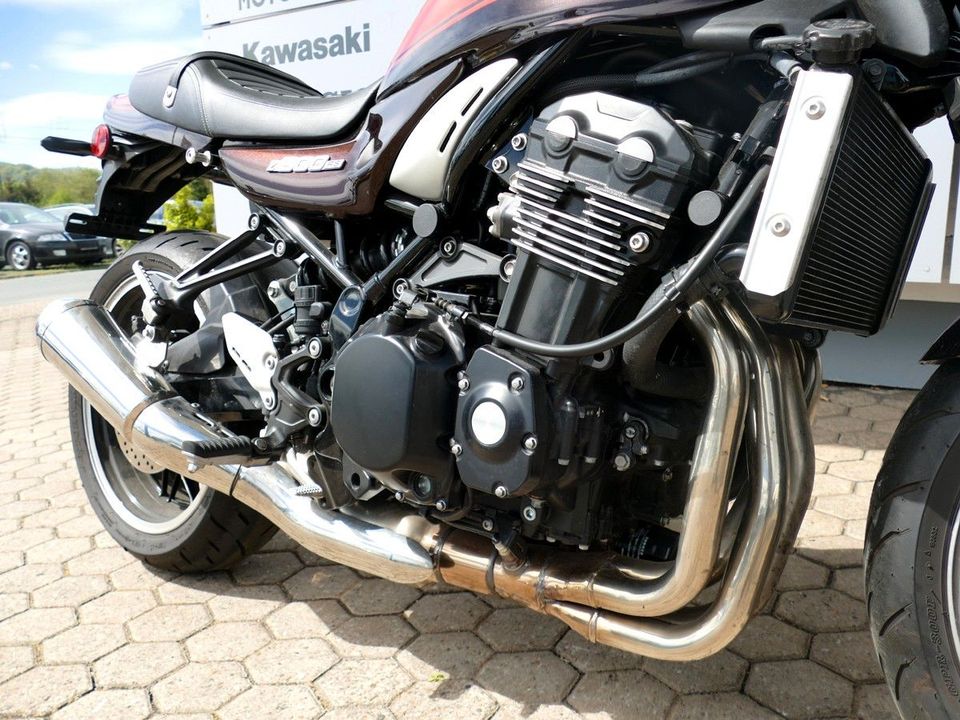 Kawasaki Z 900 RS BROWN-SUGAR  EDITION EXTRA in Braubach