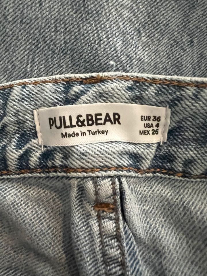 Cargo Jeans von Pull&Bear, Größe 36 (Damen) in Troisdorf