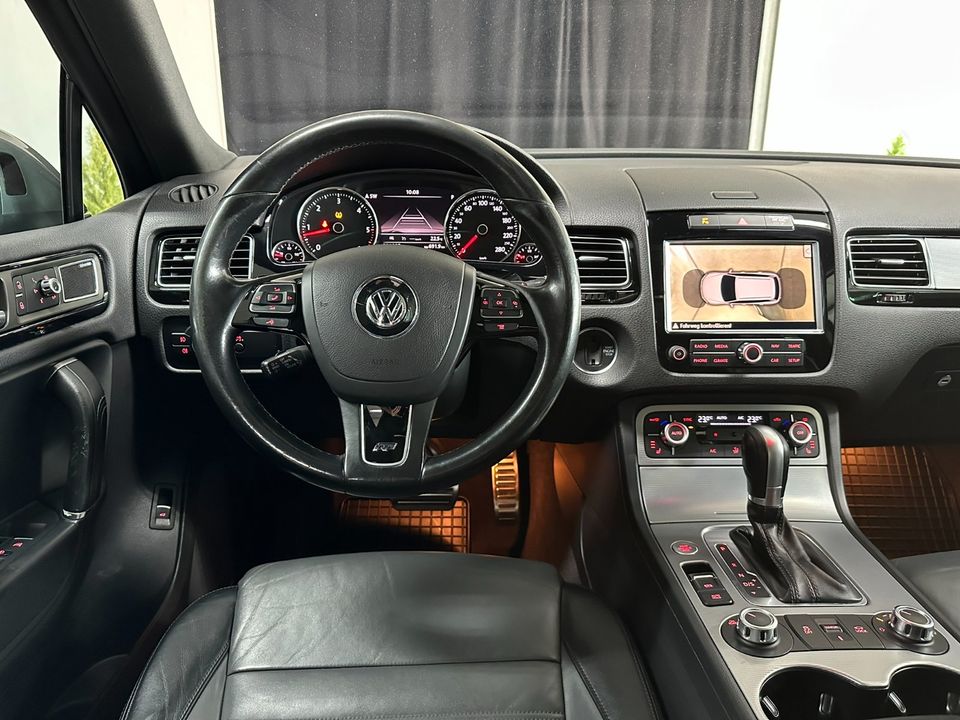 VW Touareg 4.2 TDI | R-LINE | ACC | AHK | PANO | STHZ | 21 ZOLL in Celle