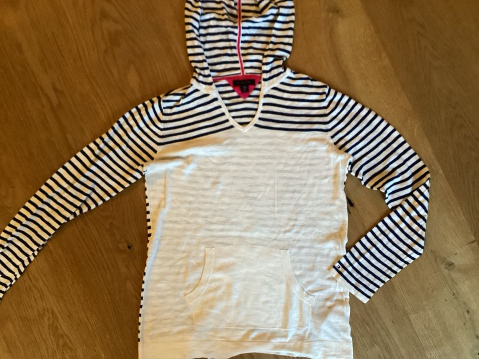 Tommy Hilfiger Strickhoody , Gr. 170 in Nürnberg (Mittelfr)