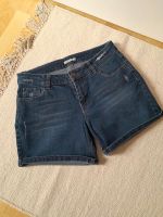 Jeans Shorts Hotpants kurze Hose 3 Suisses Gr. 40 Sachsen - Rathmannsdorf Vorschau