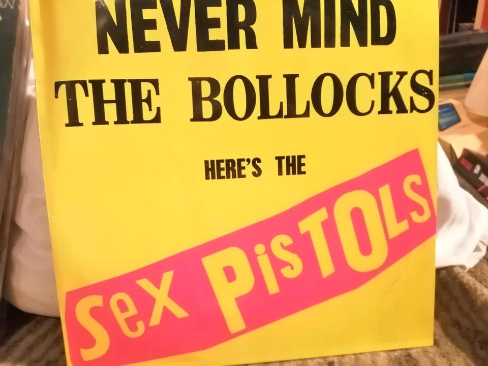 Schallplatten Sex Pistols VINYL LP lesen!! in Braunschweig