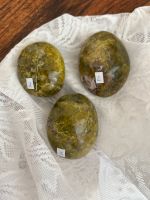 Opal grün Jumbo Trommelstein Heilstein Mineralien Esoterik Niedersachsen - Peine Vorschau
