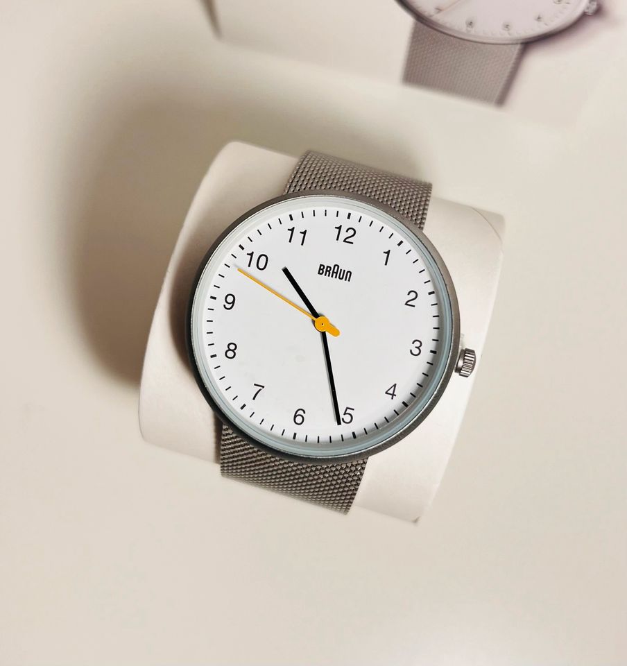 BRAUN Uhr Milanaise Armbanduhr Silber Weiss NEU in Karlsruhe
