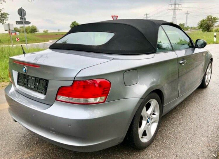 BMW 118d Cabrio Alufelgen Leder Sitzheizung Klima  TÜV NEU in Rottweil