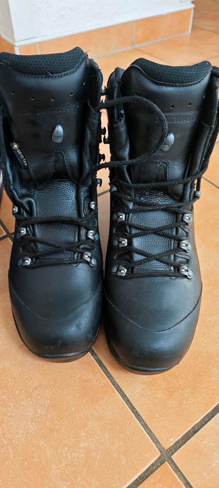 Haix Kampfstiefel schwer Wanderstiefel 45 in Bad Lauterberg im Harz