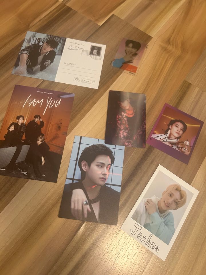 Kpop photocards, Album inclusions, BTS, Seventeen, StrayKids in Bad Kreuznach