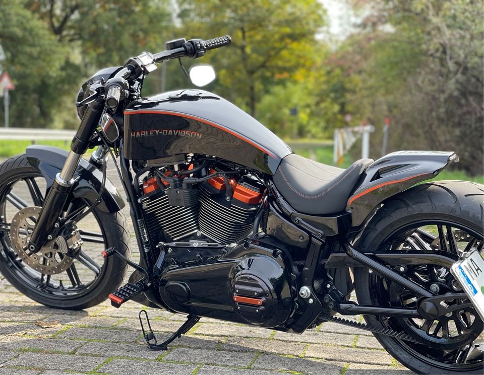 Harley Davidson Softail Breakout in Mannheim