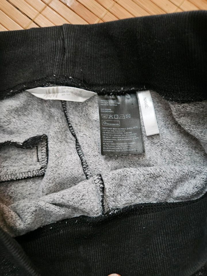 H&M Jogginghose Gr 164 (13-14J) gefüttert dunkelgrau in Freckenfeld