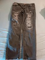 Jeans mit Cut Out Duisburg - Friemersheim Vorschau