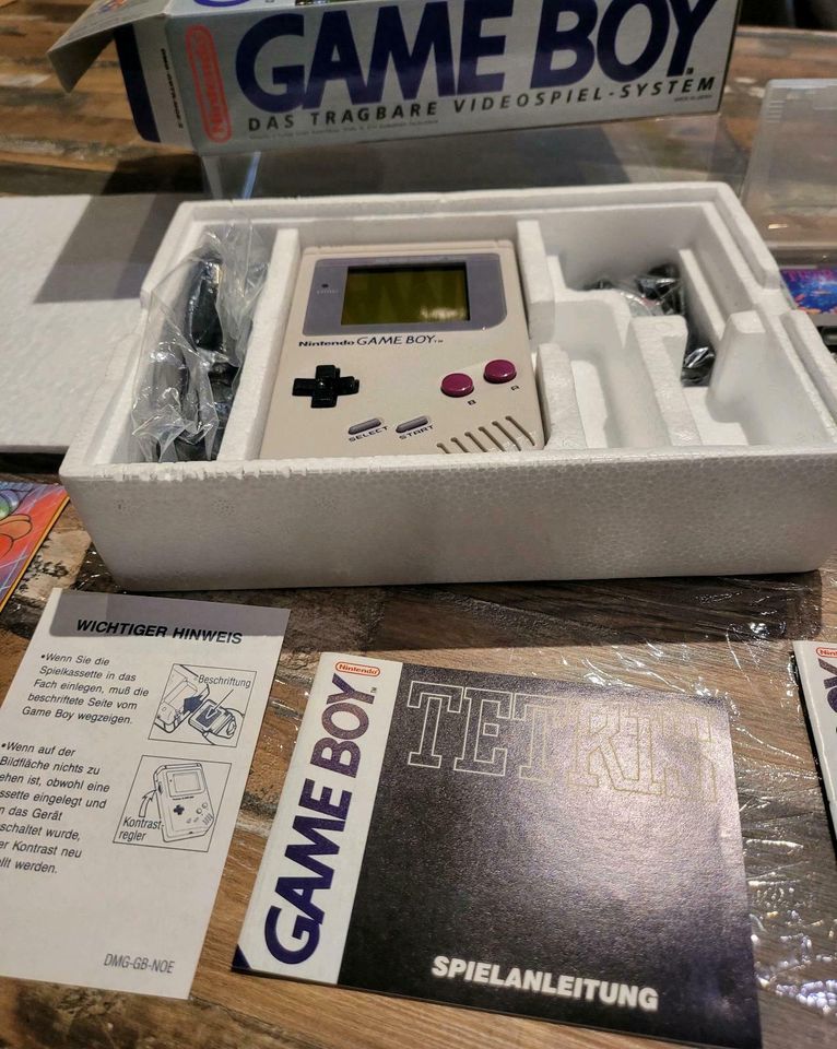 Game Boy Komplett Neuzustand in Passau