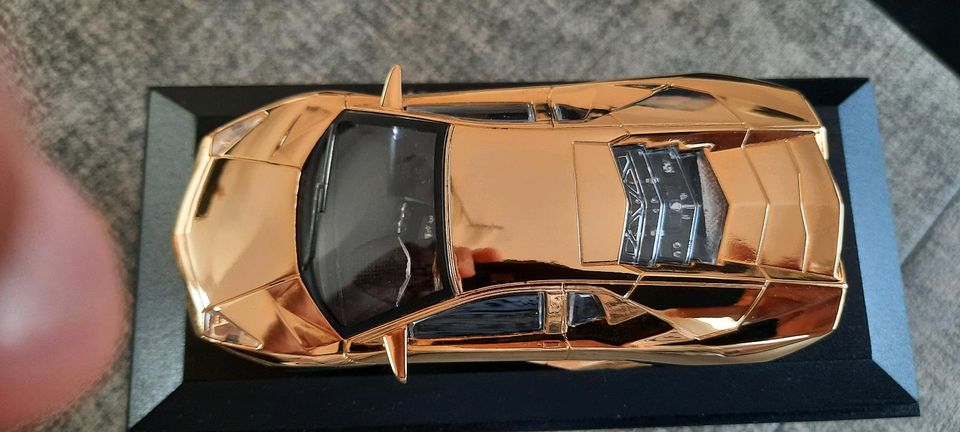 Lamborghini Reventon 1/43 VERGOLDETT in Mühlacker