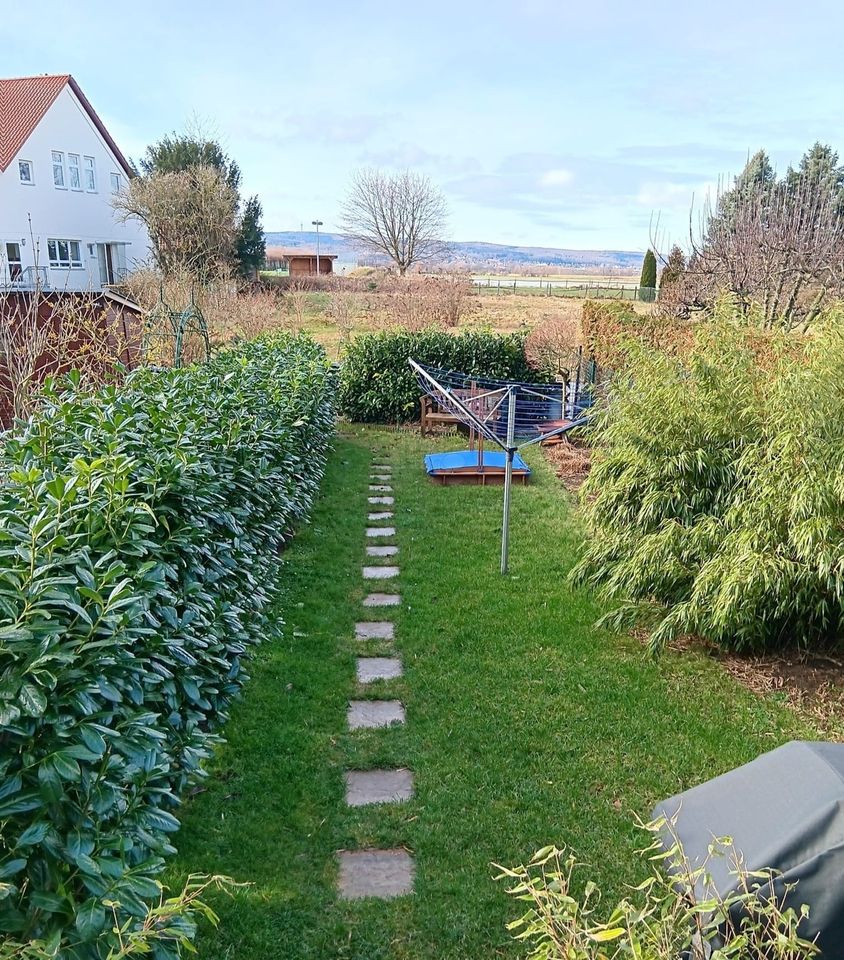 RUDNICK bietet: WEITBLICK auf den Deister... Gepflegtes Reihenhaus im Ortsteil Langreder in Barsinghausen