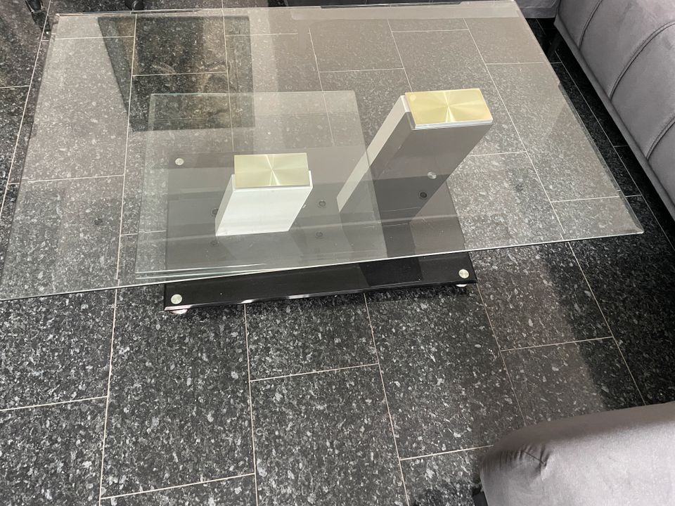 Wohnzimmer tisch Glas von zurbrüggen Neupreis 250€ in Herne