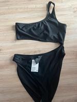 H&M Badeanzug Monokini Bikini Gr 40/42 L neu schwarz Baden-Württemberg - Kenzingen Vorschau