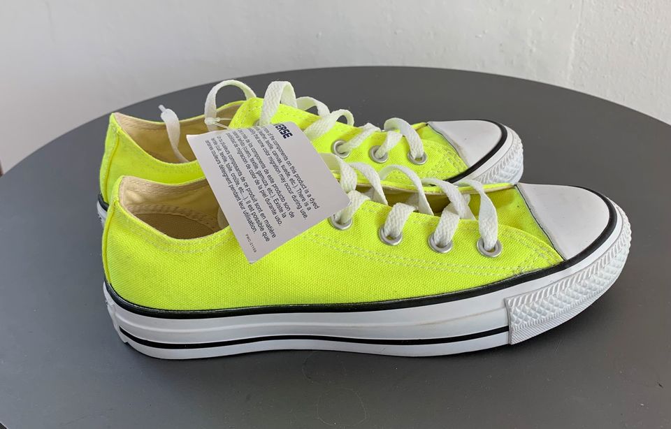 CONVERSE Sneaker Gr. 36,5 gelb in Blaubeuren