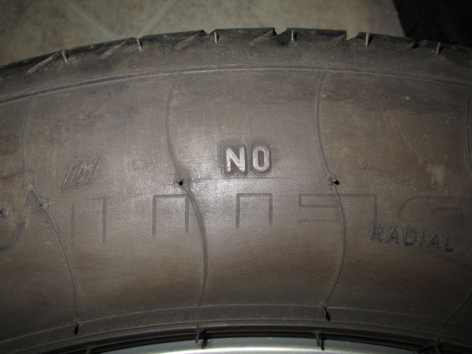 ORIGINAL Porsche Cayenne Sommerräder 265/50 R19 NO Kennung in Neustadt