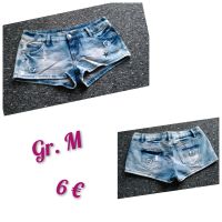 Kurze Hosen für Damen ( 2x Gr. M...1x Gr. 36 &  1x Gr. 38) Thüringen - Ilmenau Vorschau