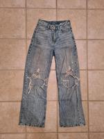 Divided H&M Jeans destroyed Risse Hose Gr 34 baggy weit Brandenburg - Zossen Vorschau