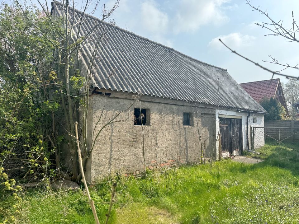 sanierungsbedürftige Doppelhaushälfte direkt am Golfplatz in Lohme Rügen