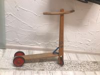 Vintage Nostalgie Holroller Tretroller abc Vero Roller Holz Nordrhein-Westfalen - Breckerfeld Vorschau