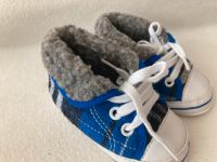 Schuhe, Puschen / Gr. ca 17-18 Nordrhein-Westfalen - Gummersbach Vorschau