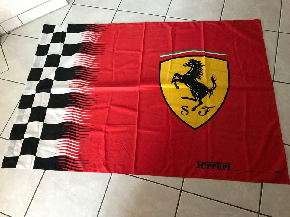 Ferrari Flagge Fahne 140 cm X 95 cm in Illerrieden
