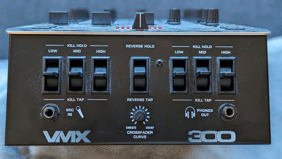 DJ Mixer Behringer VMX300 mit BPM 3-Kanal Mischpiult OVP in Hildburghausen