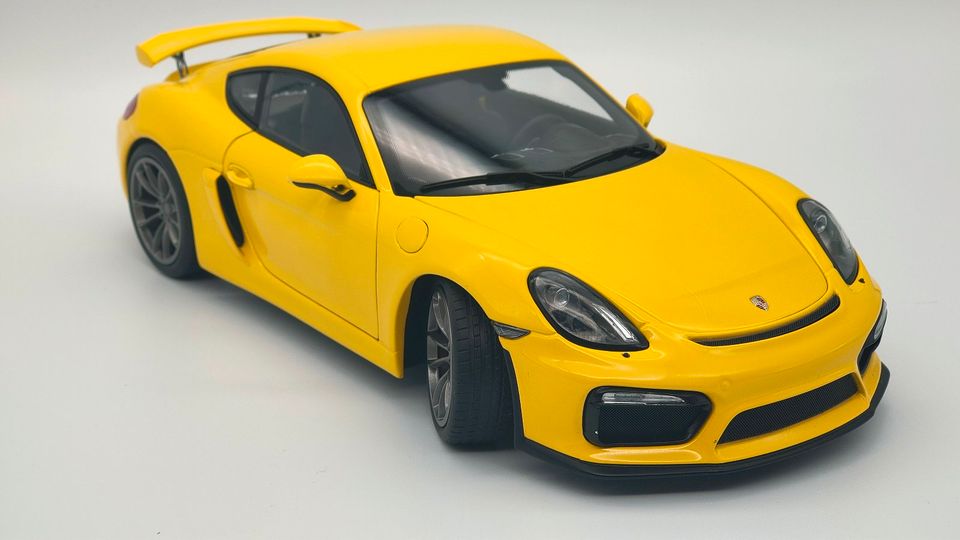 Porsche Cayman GT4 1 18 Schuco in Bisingen