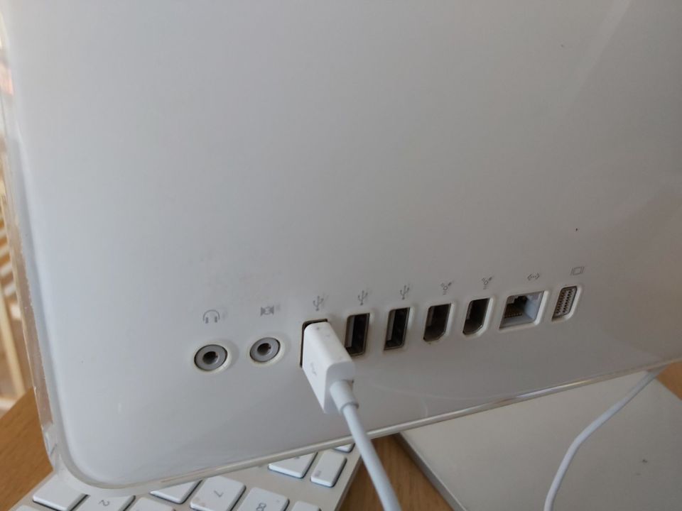 Apple iMac 17 Zoll Late 2006 (Ersatzteile oder Basteln!) in Leipzig -  Südost | Gebrauchte Computer kaufen | eBay Kleinanzeigen ist jetzt  Kleinanzeigen