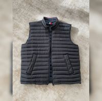 Tommy Hilfiger Steppweste Daunenweste Weste Gr.XL schwarz wie neu Rheinland-Pfalz - Bruchmühlbach-Miesau Vorschau