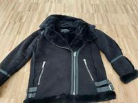 Jacke von Pull & Bear in xs Hessen - Eschborn Vorschau