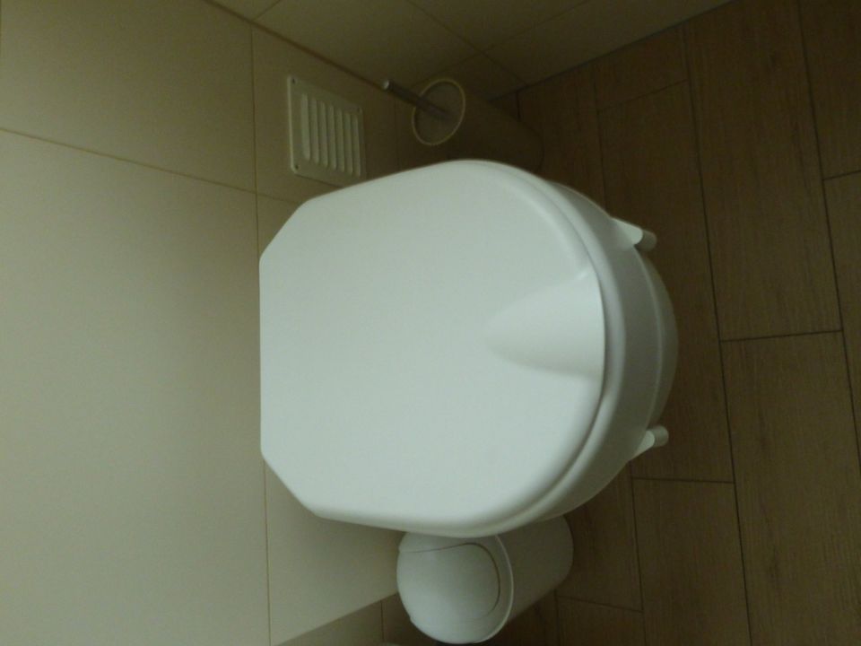 Toilettensitzerhöhung in Eltville