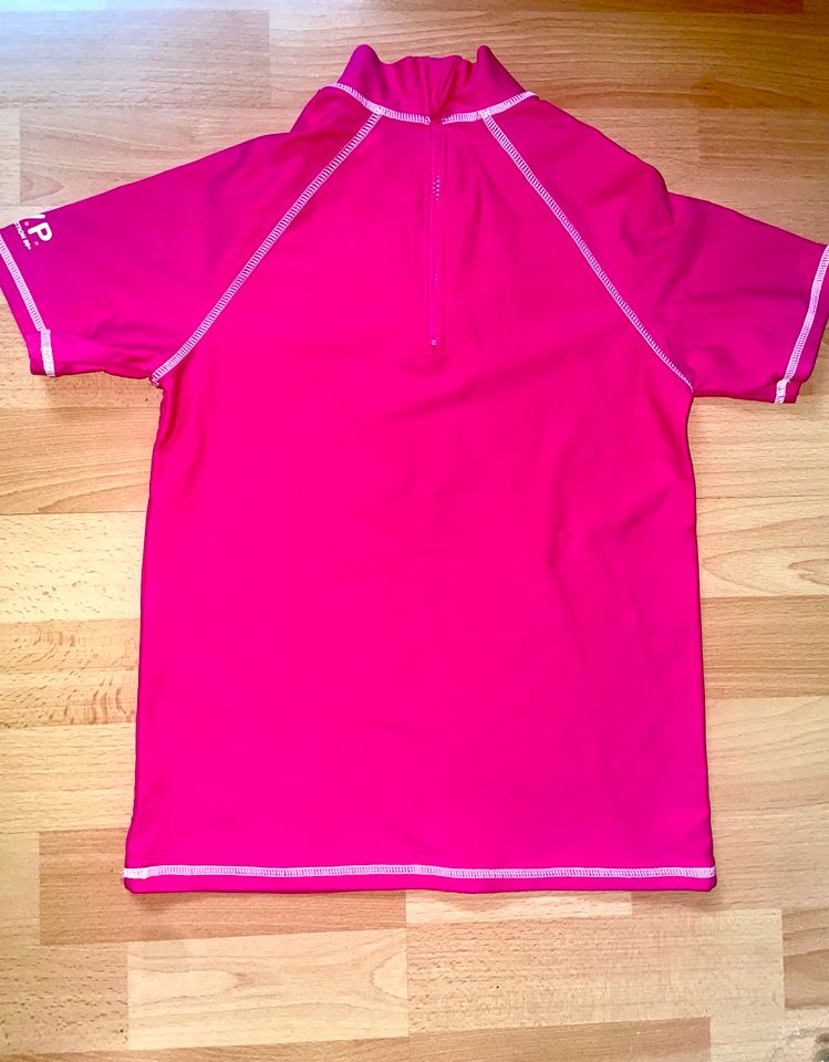 UV Shirt für Mädchen Gr. 140/146 in Lottstetten