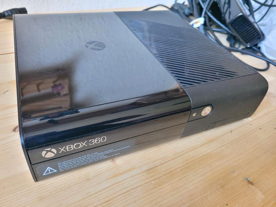 Xbox 360 Komplettpaket in Leipzig
