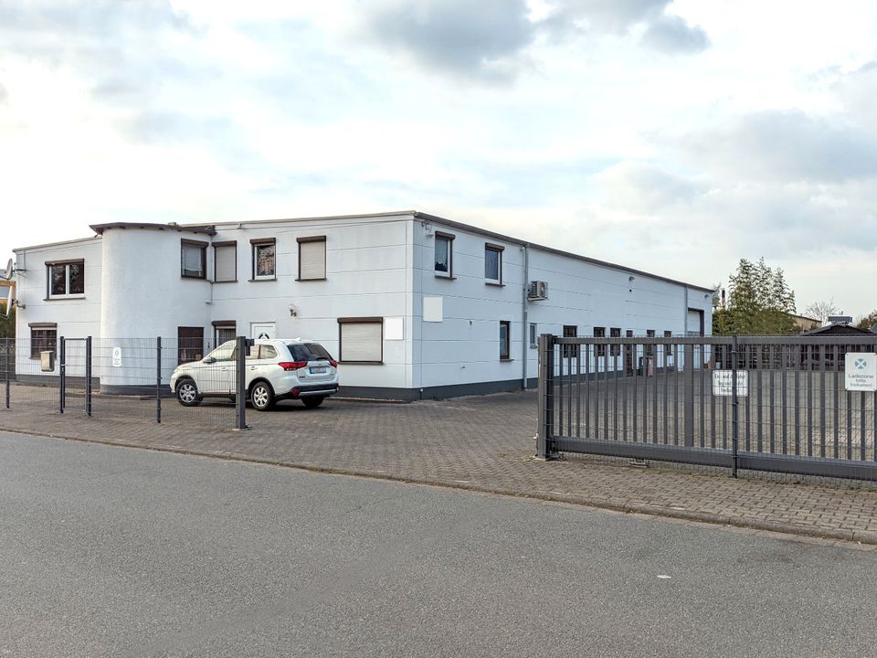 Gewerbehalle-Lager-Produktion-Büro- +2 Wohnungen- 2000 qm in Dieburg