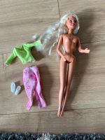 Hasbro 1994 Barbie Kleidung Barbiepuppe Bayern - Schweinfurt Vorschau