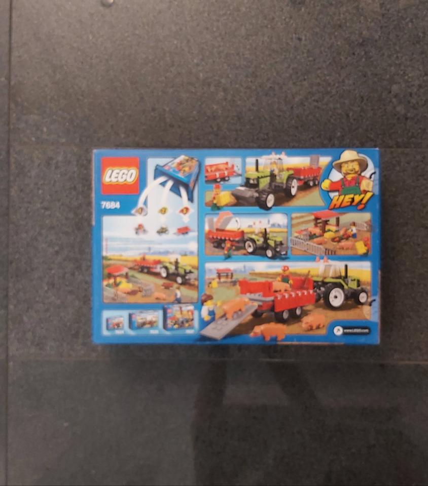 Lego City Nr. 7684 Bauernhof - Ferkel-Gehege mit Traktor NEU/ OVP in Nürnberg (Mittelfr)
