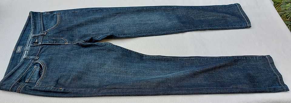 MEXX - Schwarzer Feincord-Blazer, Gr.36 s Dunkelblaue Jeans Gr.38 in Saarbrücken