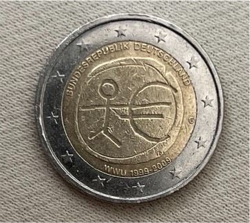 2 € münze  Strichmännchen in Leonberg