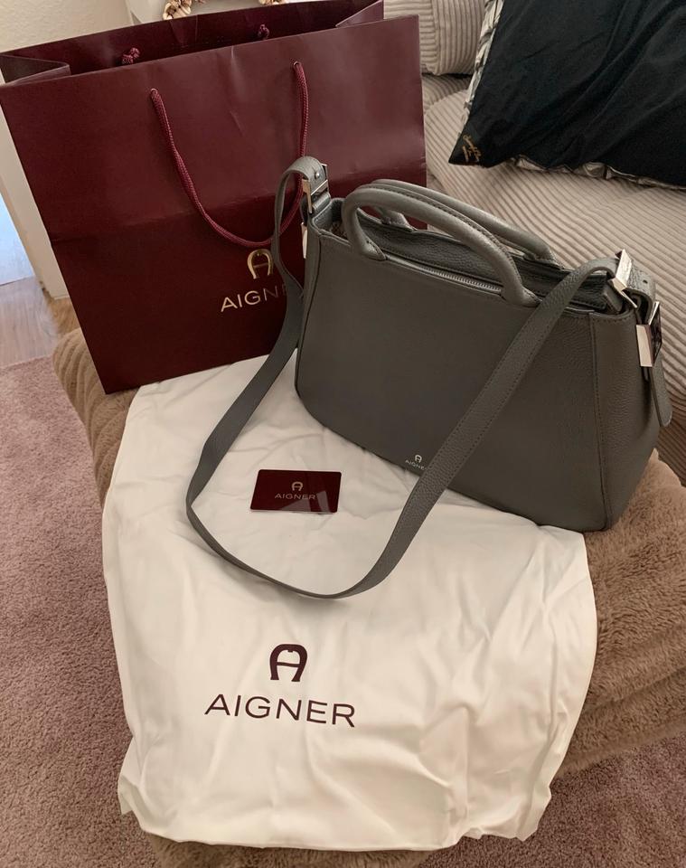 Aigner Vittoria Handtasche neuwertig. Original. in Dithmarschen Weddingstedt kleinanzeigen