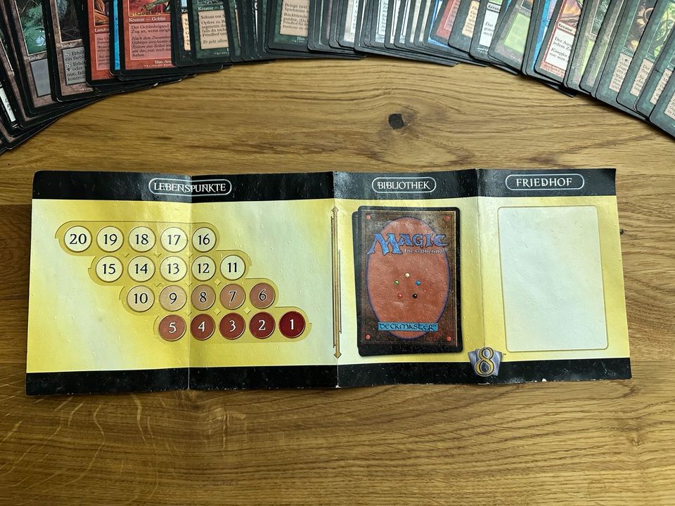 MAGIC The Gathering Spiel-/Sammelkarten (247 Stück) in Teublitz