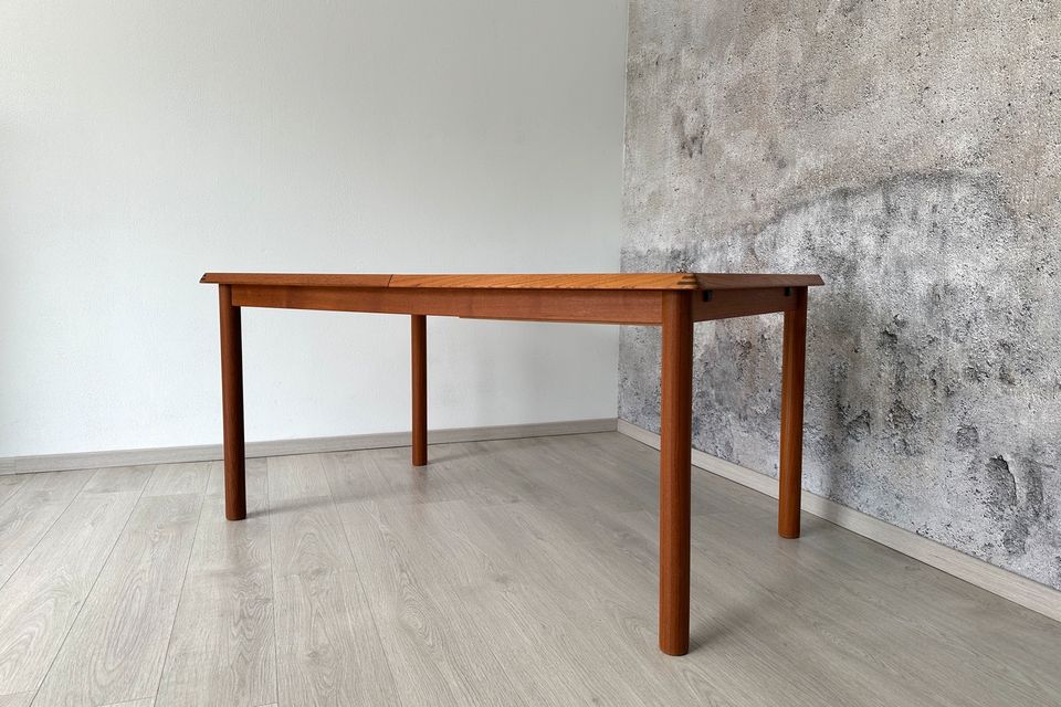 Dänischer Mid-Century Esstisch aus Teak 200cm, 1960er in Mülsen